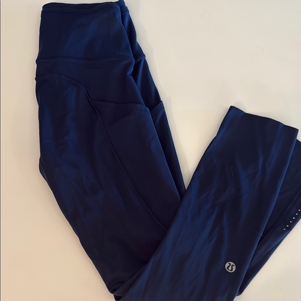 Lululemon Fast and Free 23" size 0 Navy Blue Leggings